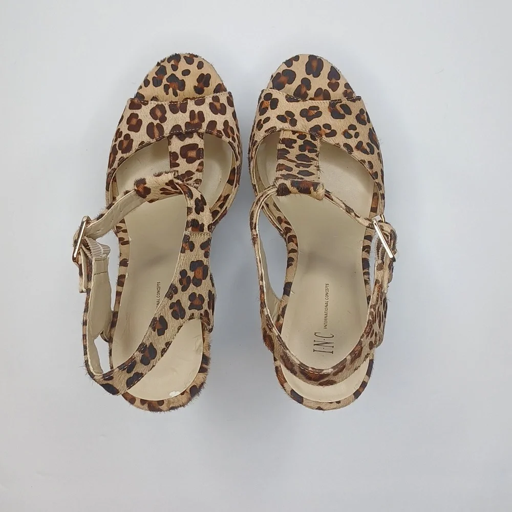 INC‎ International Concepts leopard print wedge sandals